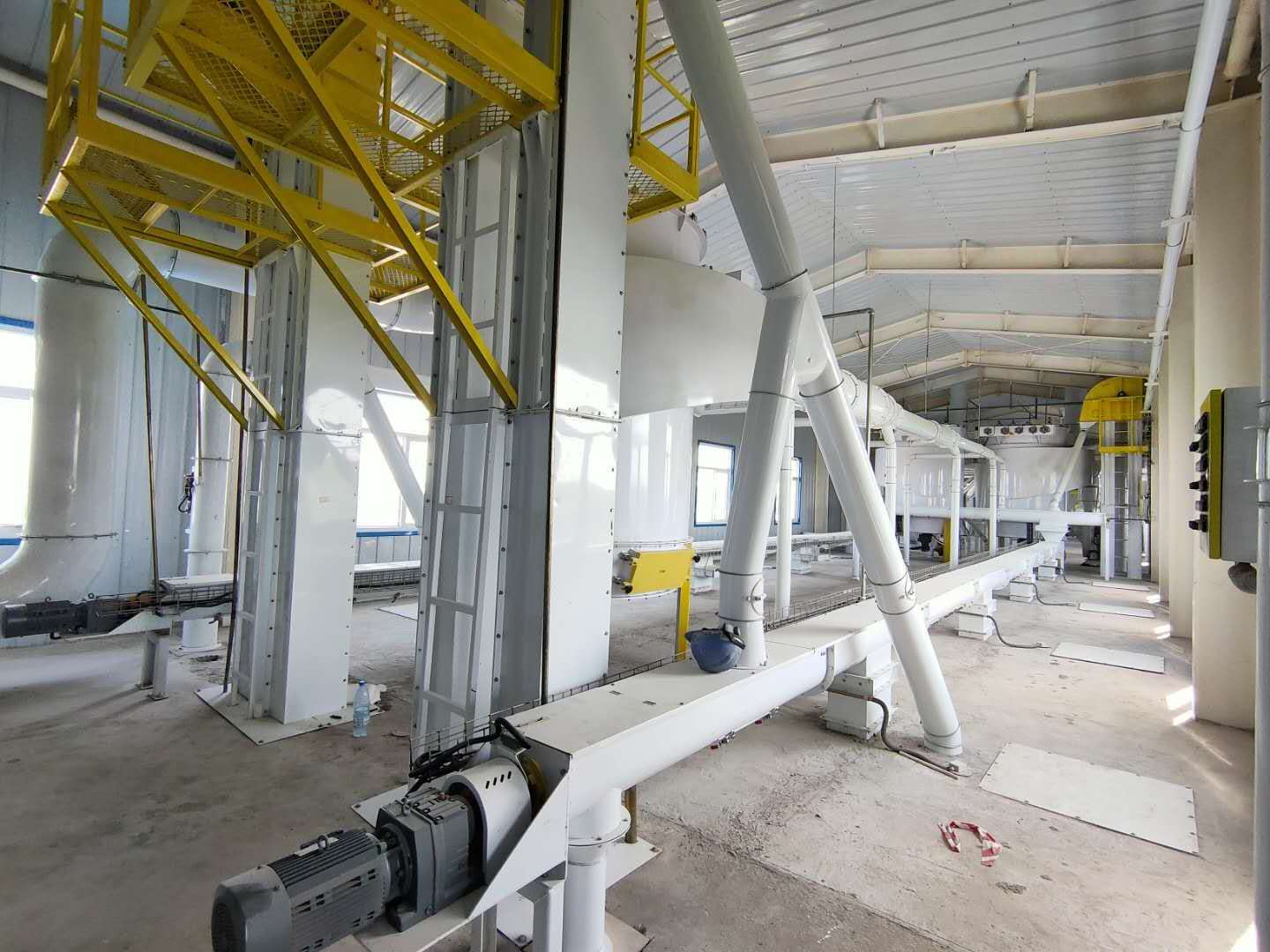 Purchase ex-factory price corn processing equipment from manufacturers or suppliers, learn about the corn processing and production process, and get free guidance to establish corn processing projects for businesses in North America, South Africa, and Asia.
